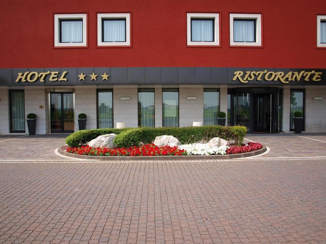 Hotel Ristorante Giada Grumolo delle Abbadesse Εξωτερικό φωτογραφία