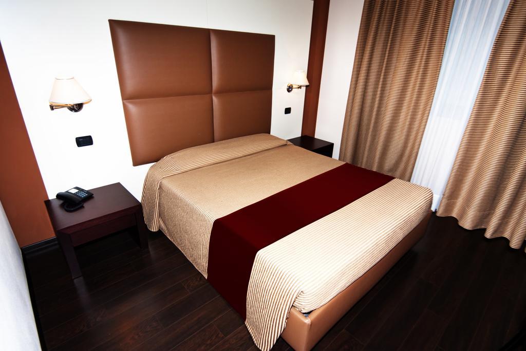 Hotel Ristorante Giada Grumolo delle Abbadesse Εξωτερικό φωτογραφία