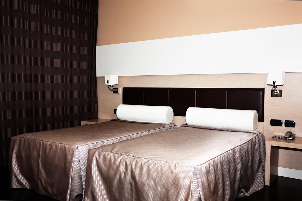 Hotel Ristorante Giada Grumolo delle Abbadesse Εξωτερικό φωτογραφία