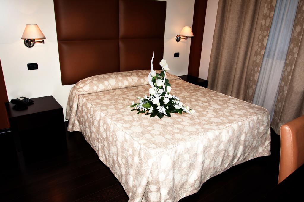 Hotel Ristorante Giada Grumolo delle Abbadesse Εξωτερικό φωτογραφία